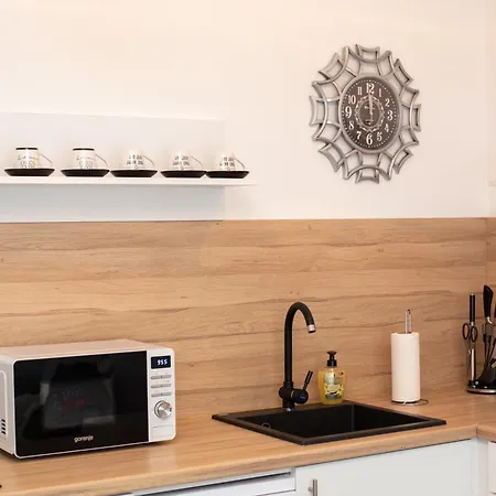 Apartment Beehome